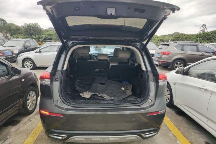 Used CHANGAN OSHAN X7 2020 1.5T Automatic Flagship Edition Trunk