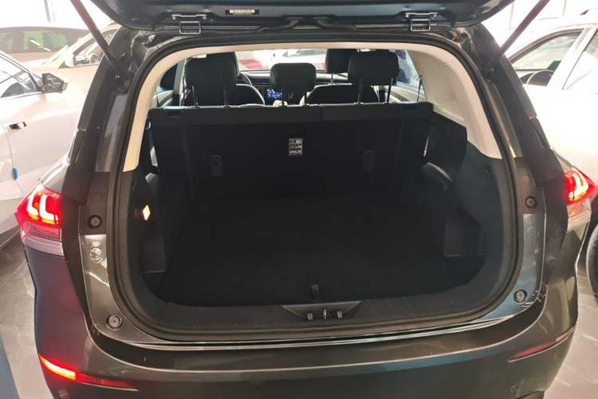 Used CHANGAN OSHAN X7 2020 1.5T Automatic Elite Edition Trunk