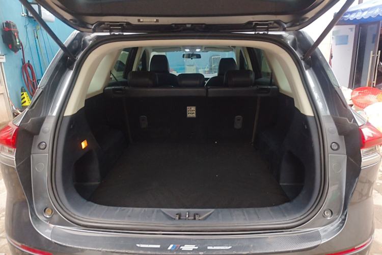 Used CHANGAN OSHAN X7 2020 1.5T Automatic Luxury Model Trunk