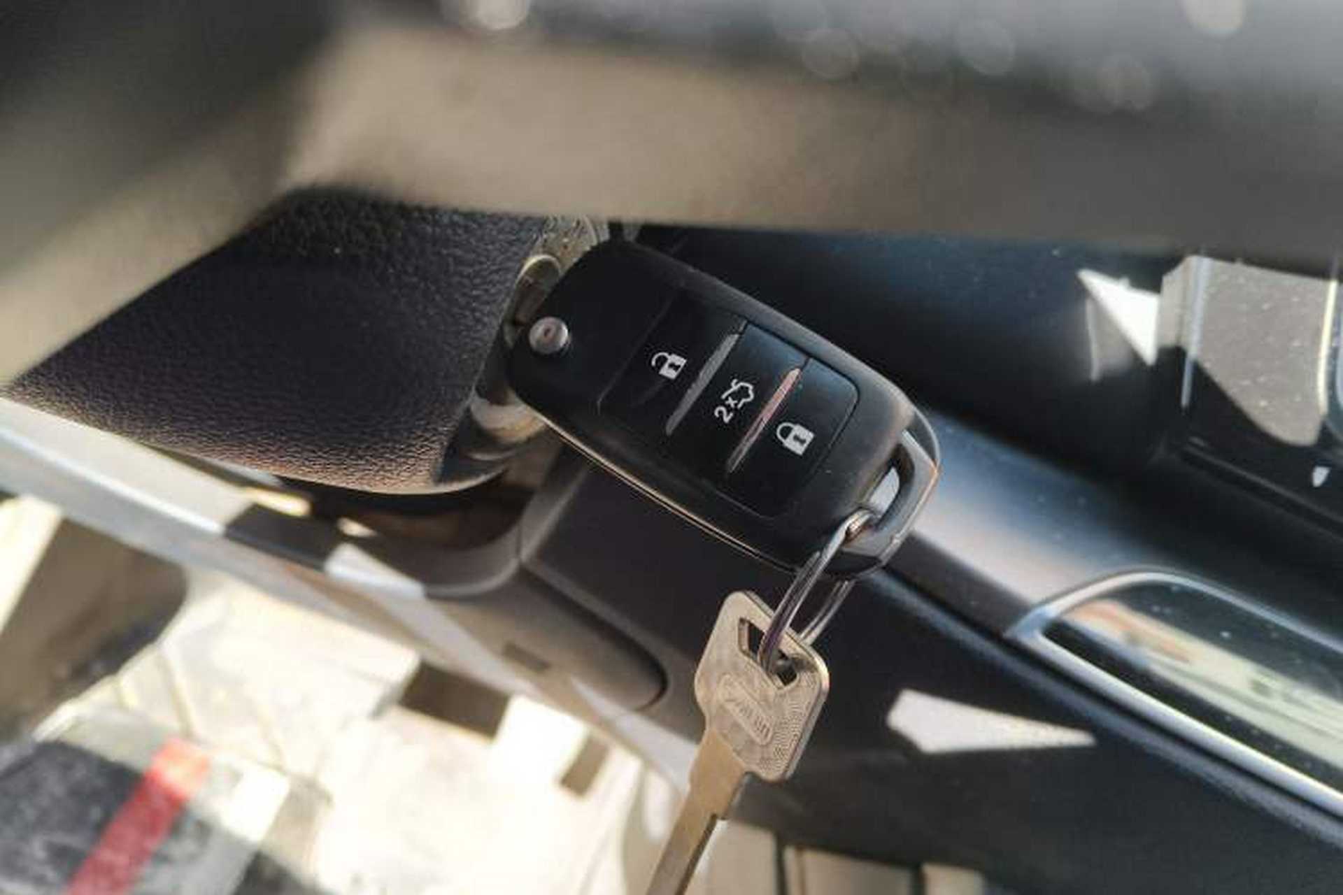 Used CHANGAN OSHAN X7 2020 1.5T Automatic Elite Edition Vehicle Key