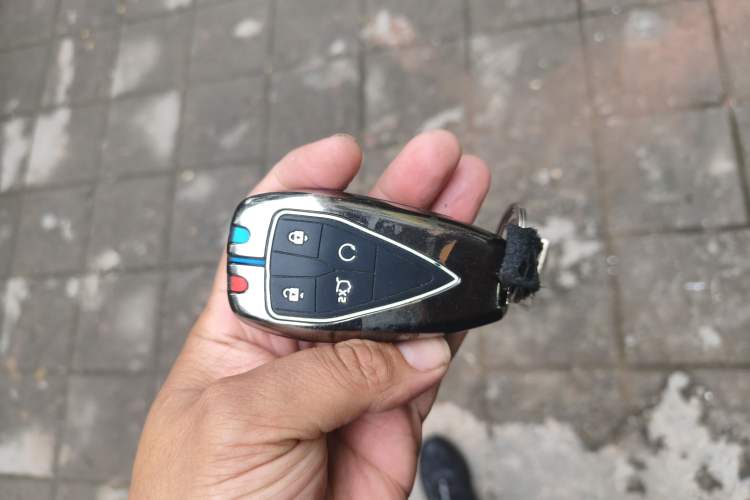 Used CHANGAN OSHAN X7 2020 1.5T Automatic Luxury Model Vehicle Key