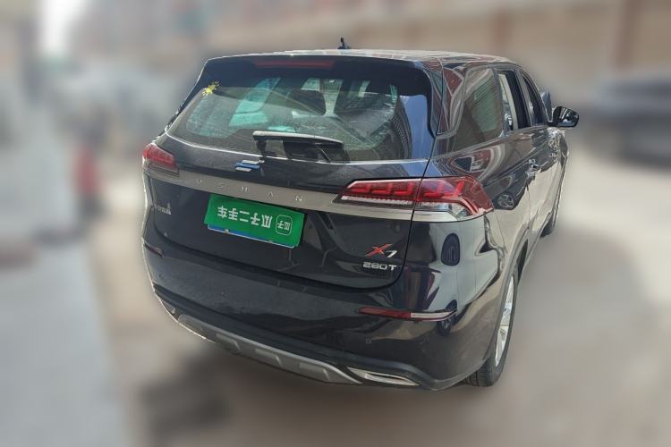 Used CHANGAN OSHAN X7 2020 1.5T Manual Luxury Version Rear Right 45 Deg
