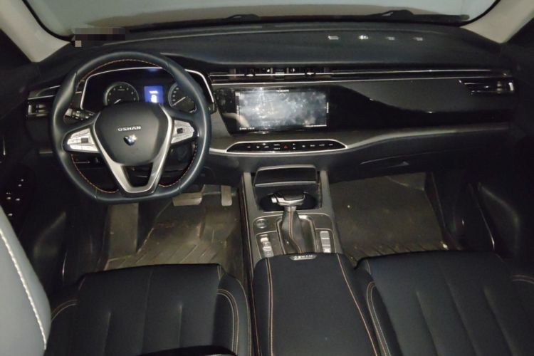 Used CHANGAN OSHAN X7 2020 1.5T Automatic Luxury Model Center Console