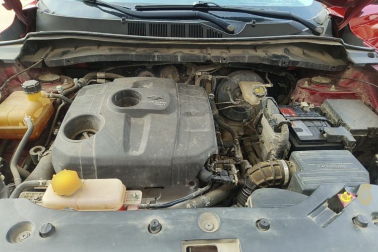 Used CHANGAN OSHAN X7 2020 1.5T Automatic Prestige Edition Engine Bay