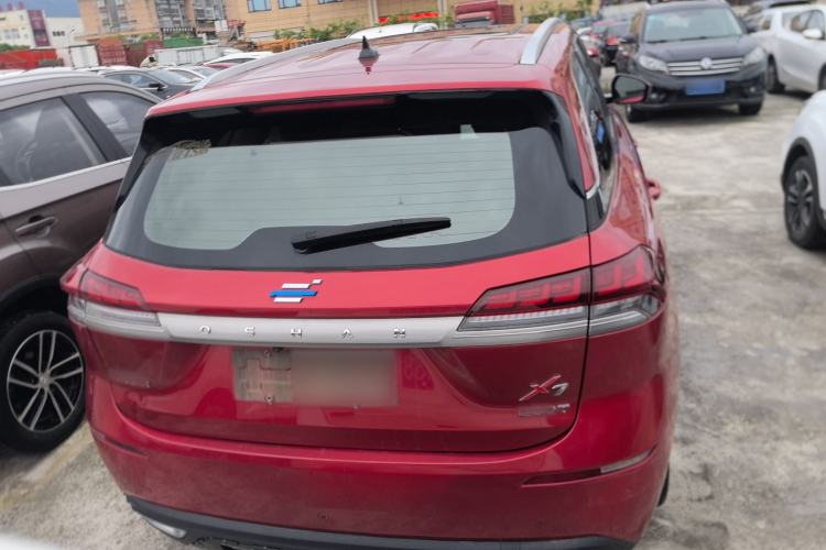 Used CHANGAN OSHAN X7 2020 1.5T Automatic Prestige Edition Exterior 4