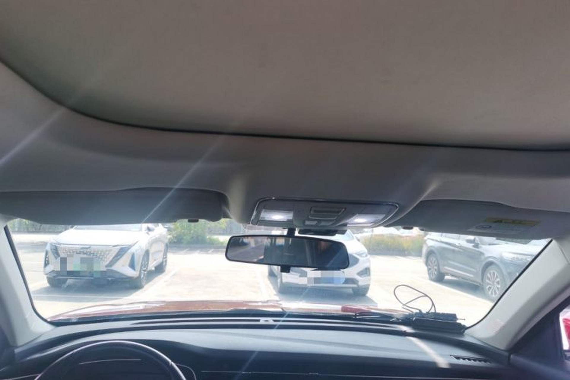 Used CHANGAN OSHAN X7 2020 1.5T Automatic Prestige Edition Headliner