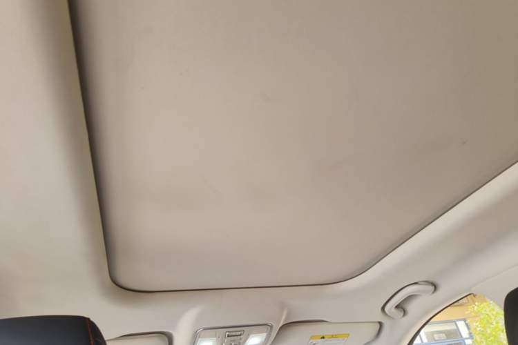 Used CHANGAN OSHAN X7 2020 1.5T Automatic Prestige Edition Headliner