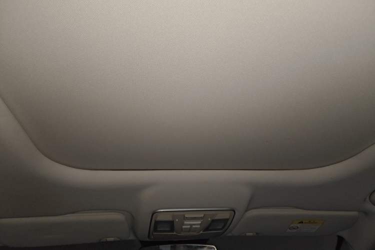 Used CHANGAN OSHAN X7 2020 1.5T Automatic Luxury Model Headliner