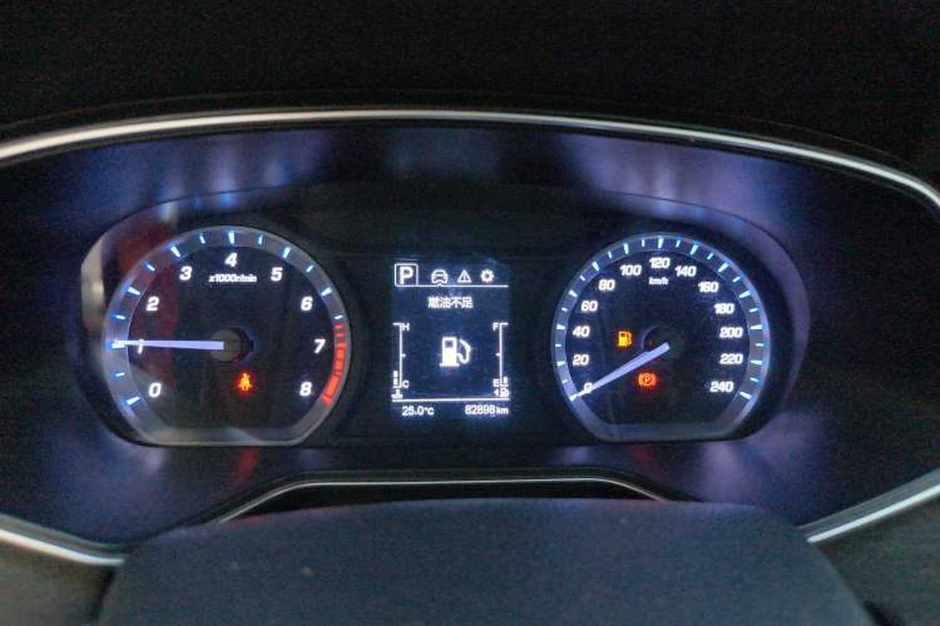 Used CHANGAN OSHAN X7 2020 1.5T Automatic Luxury Version Instrument Cluster