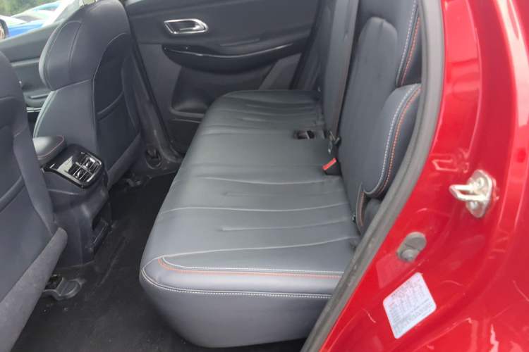 Used CHANGAN OSHAN X7 2020 1.5T Automatic Prestige Edition Interior 1