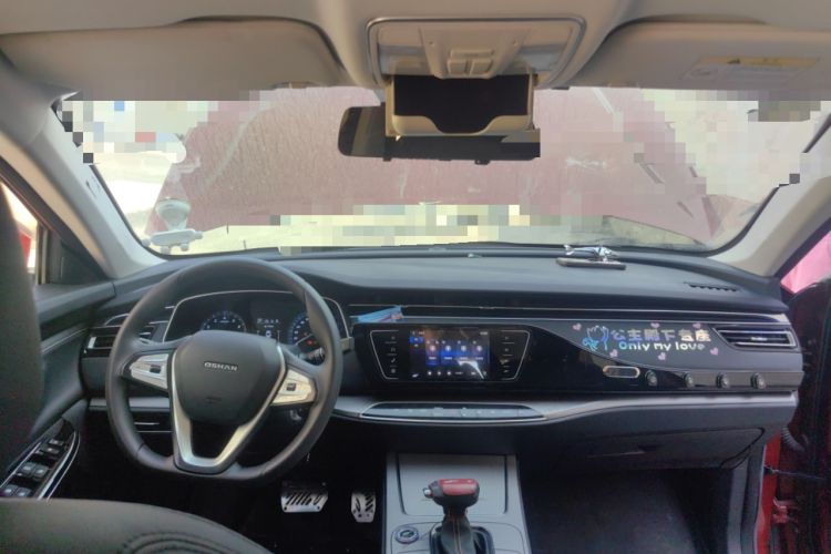 Used CHANGAN OSHAN X7 2020 1.5T Automatic Elite Edition Interior 2