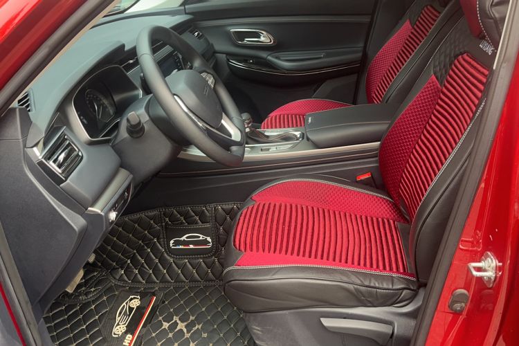 Used CHANGAN OSHAN X7 2020 1.5T Automatic Elite Edition Interior 2