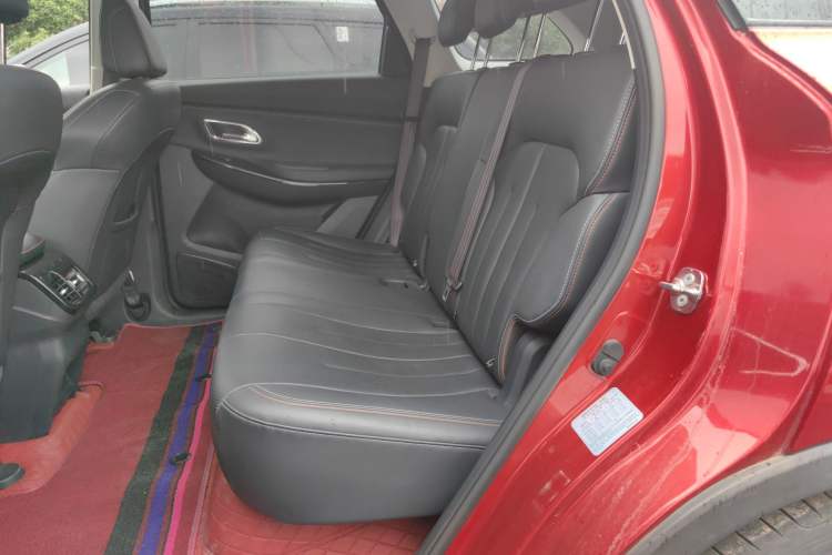 Used CHANGAN OSHAN X7 2020 1.5T Automatic Flagship Edition Interior 4