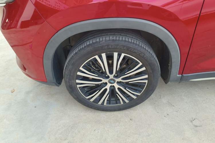 Used CHANGAN OSHAN X7 2020 1.5T Automatic Prestige Edition Left Front Wheel Hub