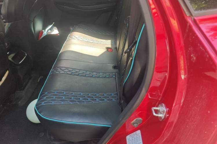 Used CHANGAN OSHAN X7 2020 1.5T Automatic Elite Edition Left Rear Seat