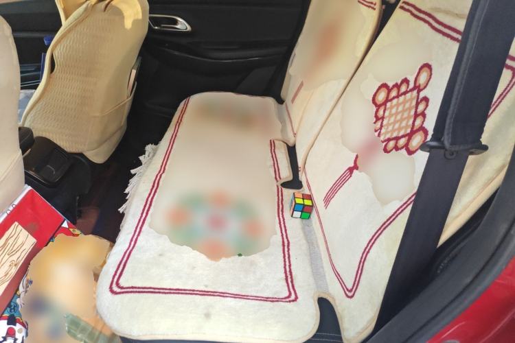 Used CHANGAN OSHAN X7 2020 1.5T Automatic Elite Edition Left Rear Seat