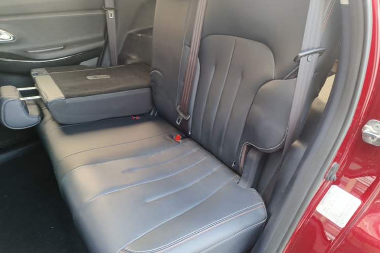 Used CHANGAN OSHAN X7 2020 1.5T Automatic Prestige Edition Left Rear Seat