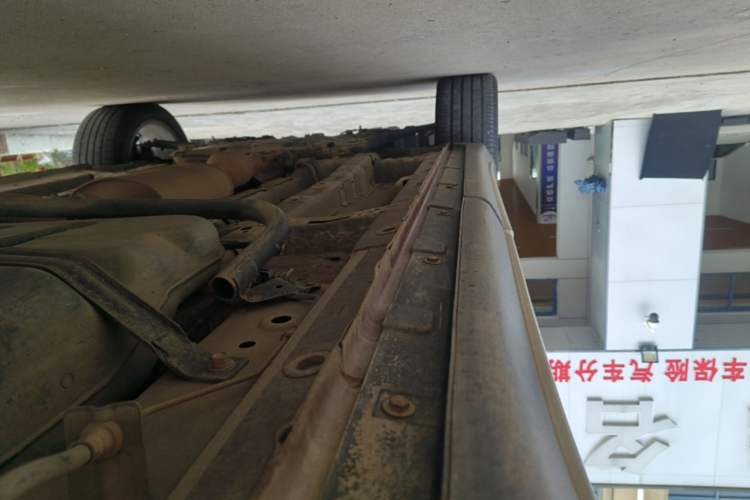 Used CHANGAN OSHAN X7 2020 1.5T Automatic Prestige Edition Left Side Sill
