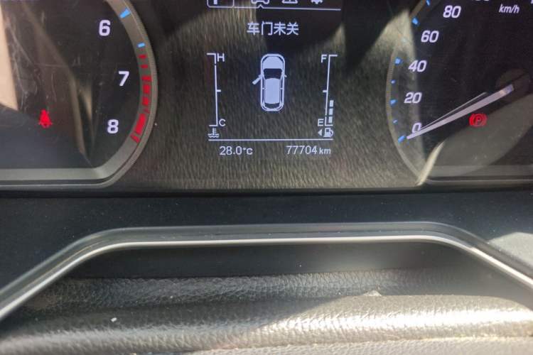 Used CHANGAN OSHAN X7 2020 1.5T Automatic Elite Edition Odometer Close Up
