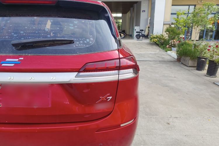 Used CHANGAN OSHAN X7 2020 1.5T Automatic Prestige Edition Right Rear Taillight
