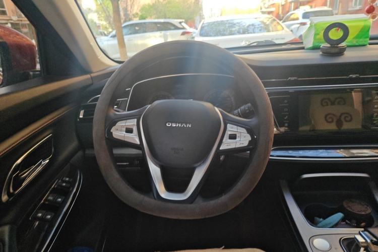 Used CHANGAN OSHAN X7 2020 1.5T Automatic Elite Edition Steering Wheel