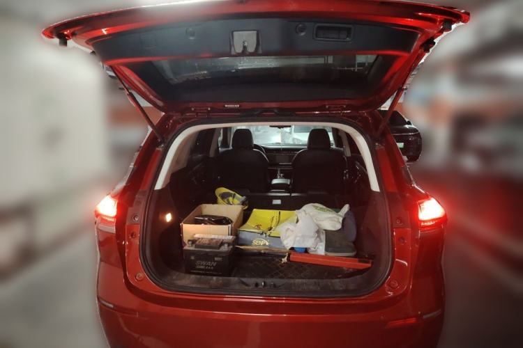 Used CHANGAN OSHAN X7 2020 1.5T Automatic Luxury Version Trunk