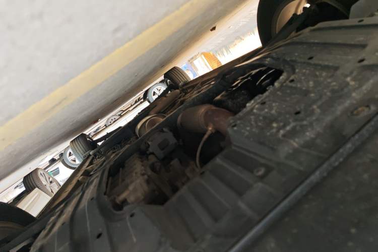 Used CHANGAN OSHAN X7 2020 1.5T Automatic Elite Edition Chassis Front