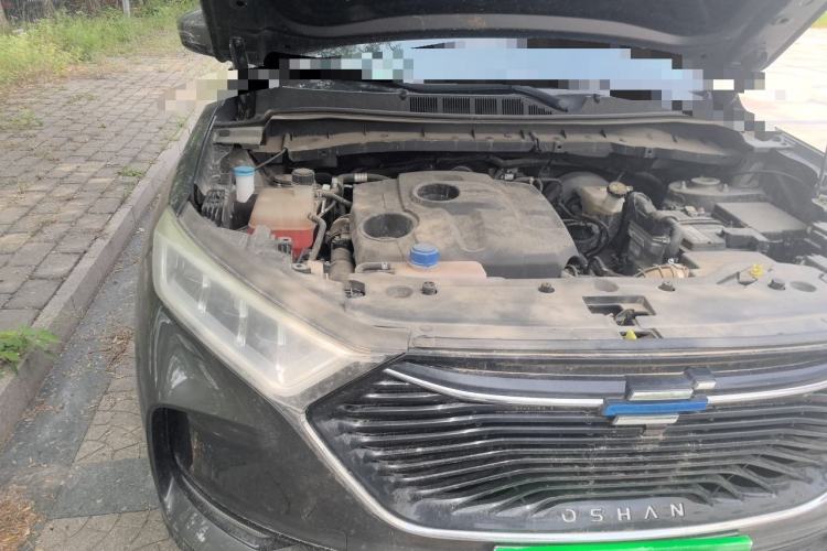 Used CHANGAN OSHAN X7 2020 1.5T Automatic Luxury Version Engine Bay Right