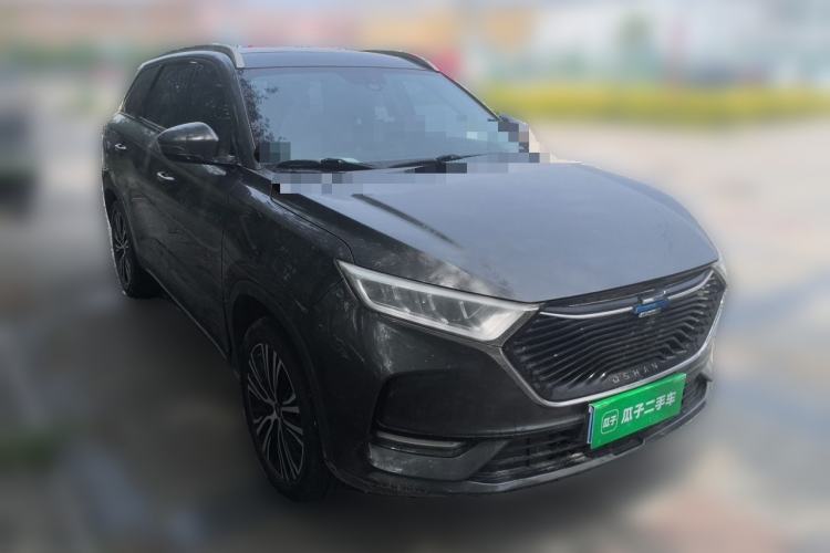 Used CHANGAN OSHAN X7 2020 1.5T Automatic Luxury Version Front Right 45 Deg