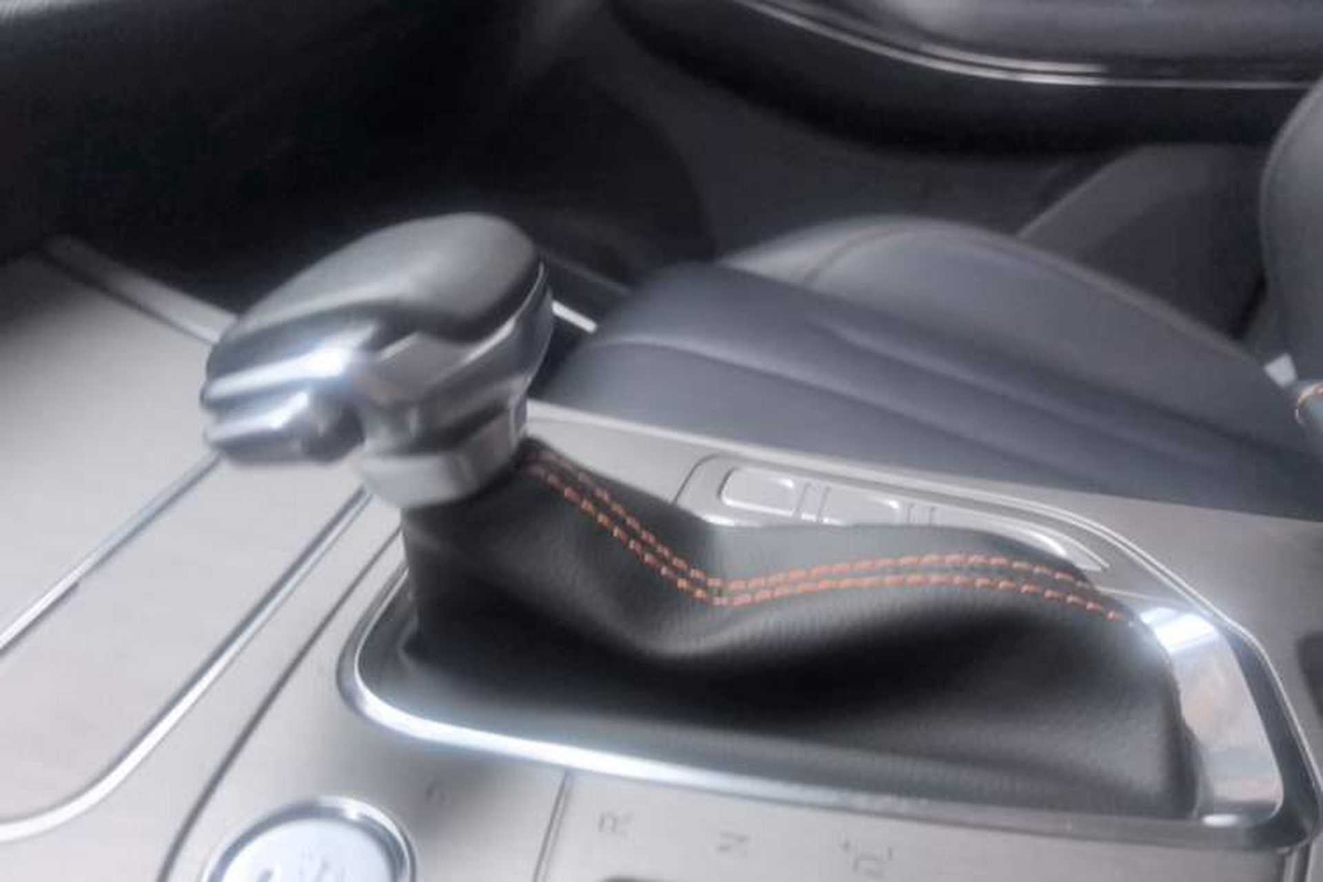 Used CHANGAN OSHAN X7 2020 1.5T Automatic Flagship Edition Gear Lever