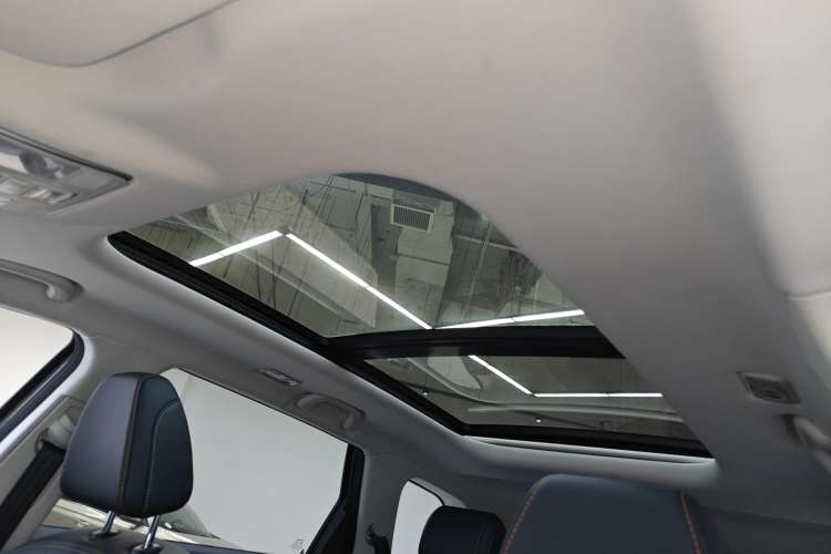 Used CHANGAN OSHAN X7 2020 1.5T Automatic Flagship Edition Headliner
