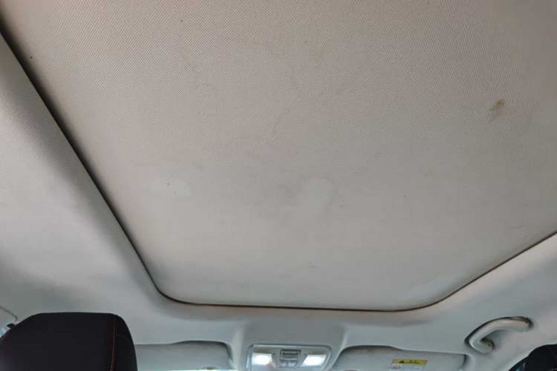 Used CHANGAN OSHAN X7 2020 1.5T Automatic Luxury Model Headliner