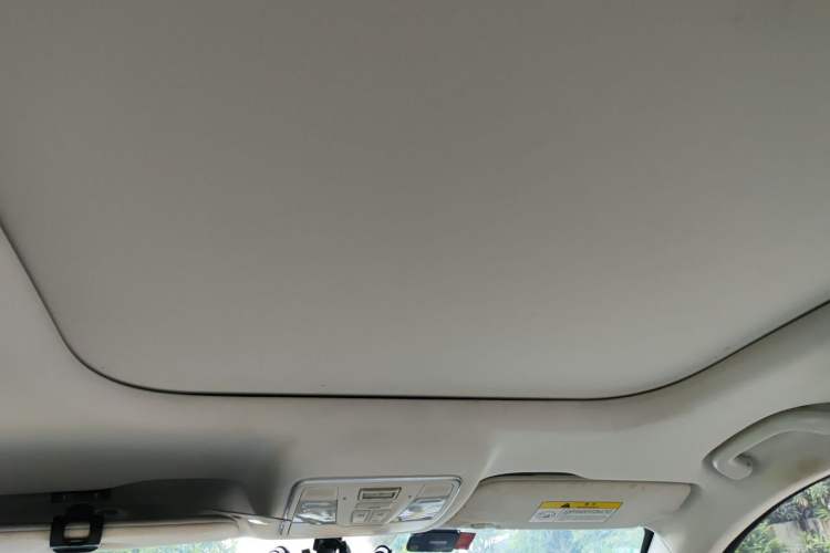 Used CHANGAN OSHAN X7 2020 1.5T Automatic Prestige Edition Headliner