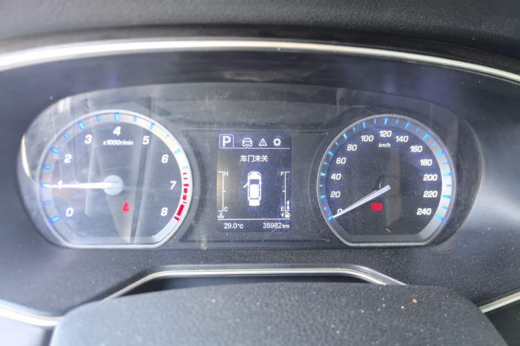 Used CHANGAN OSHAN X7 2020 1.5T Automatic Luxury Version Instrument Cluster