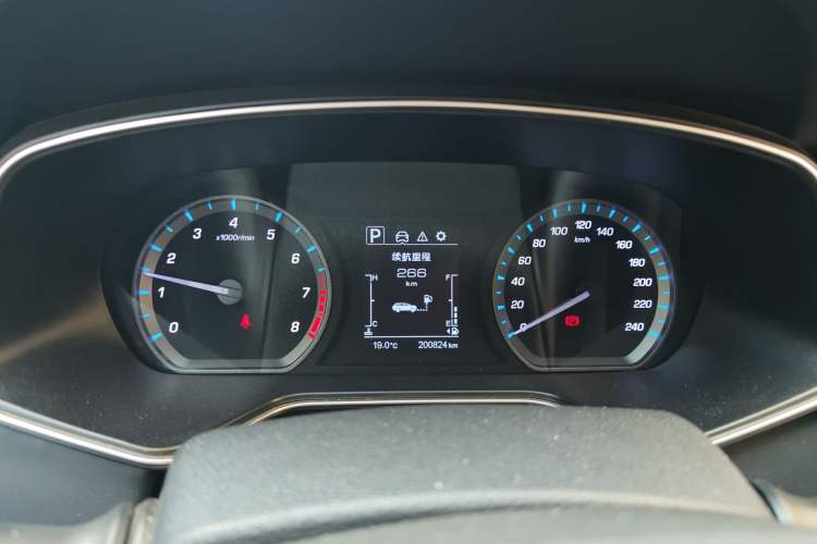 Used CHANGAN OSHAN X7 2020 1.5T Automatic Elite Edition Instrument Cluster
