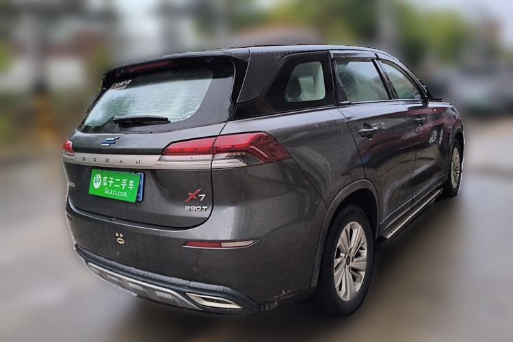 Used CHANGAN OSHAN X7 2020 1.5T Manual Luxury Version Rear Right 45 Deg