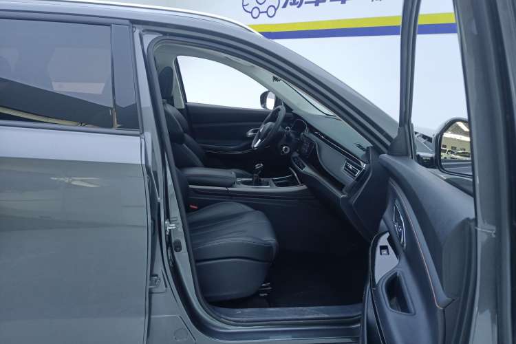 Used CHANGAN OSHAN X7 2020 1.5T Manual Luxury Version Right Front Seat
