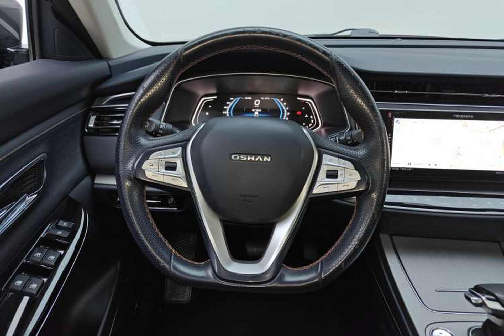 Used CHANGAN OSHAN X7 2020 1.5T Automatic Flagship Edition Steering Wheel