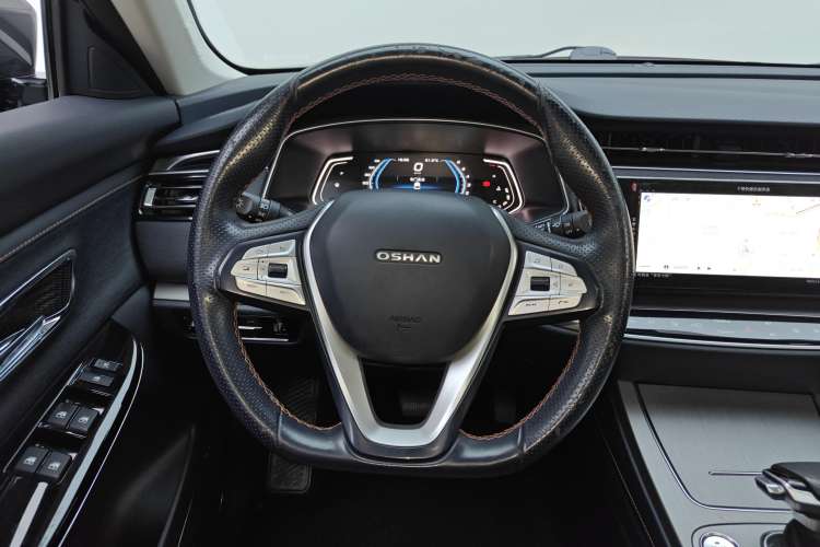 Used CHANGAN OSHAN X7 2020 1.5T Automatic Flagship Edition Steering Wheel