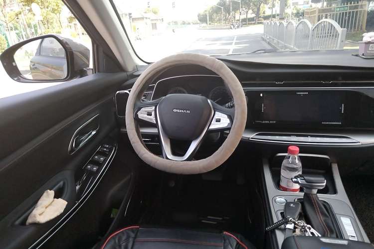 Used CHANGAN OSHAN X7 2020 1.5T Automatic Prestige Edition Steering Wheel