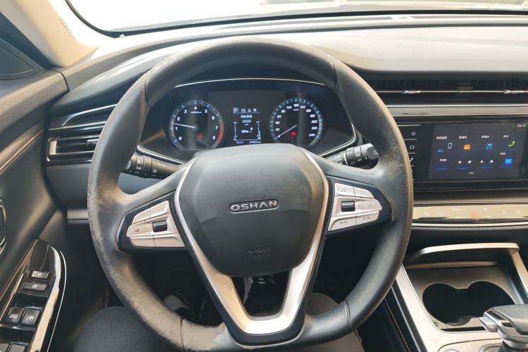 Used CHANGAN OSHAN X7 2020 1.5T Automatic Elite Edition Steering Wheel