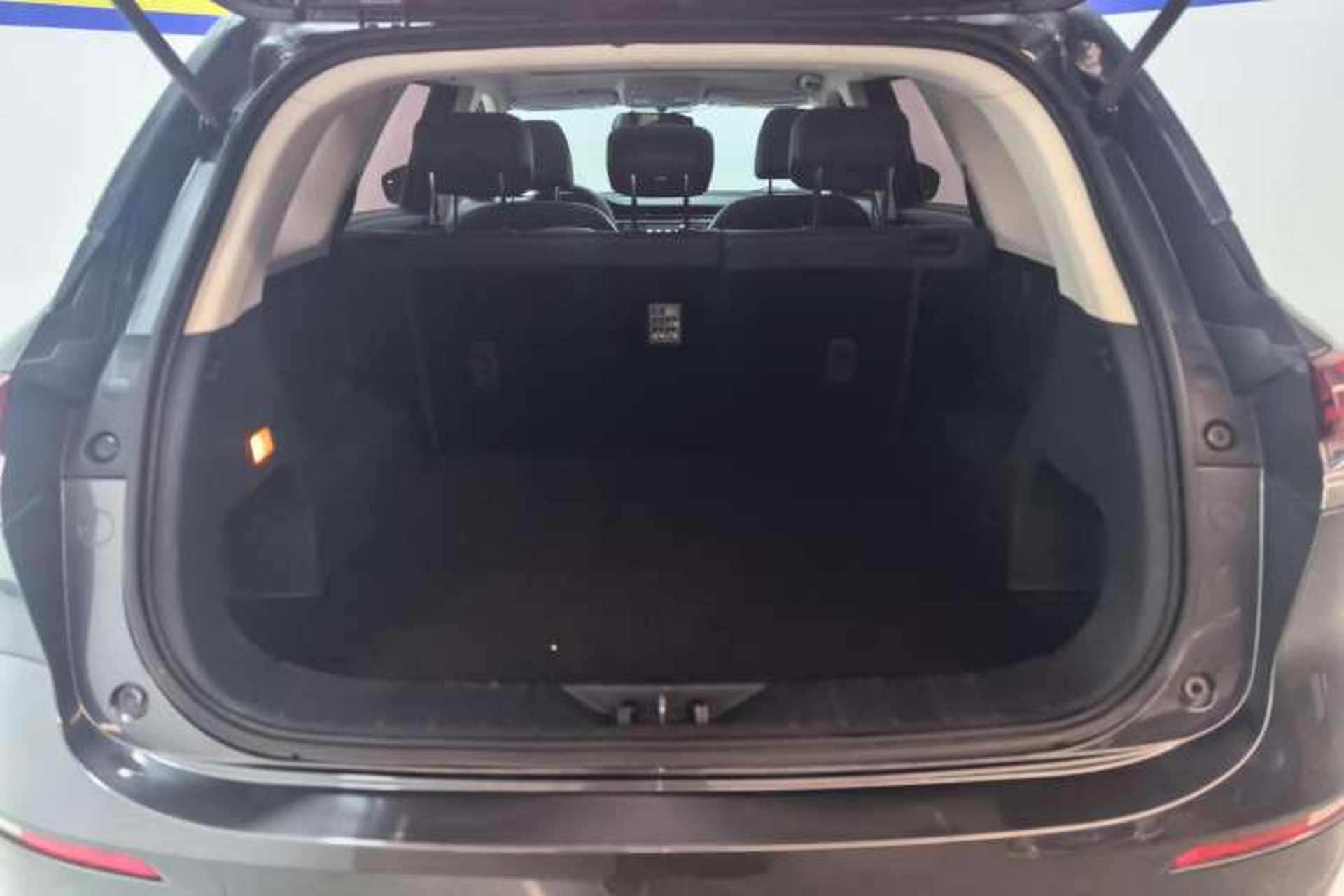 Used CHANGAN OSHAN X7 2020 1.5T Automatic Luxury Version Trunk