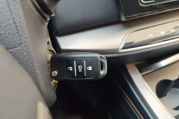 Used CHANGAN OSHAN X7 2020 1.5T Automatic Elite Edition Vehicle Key