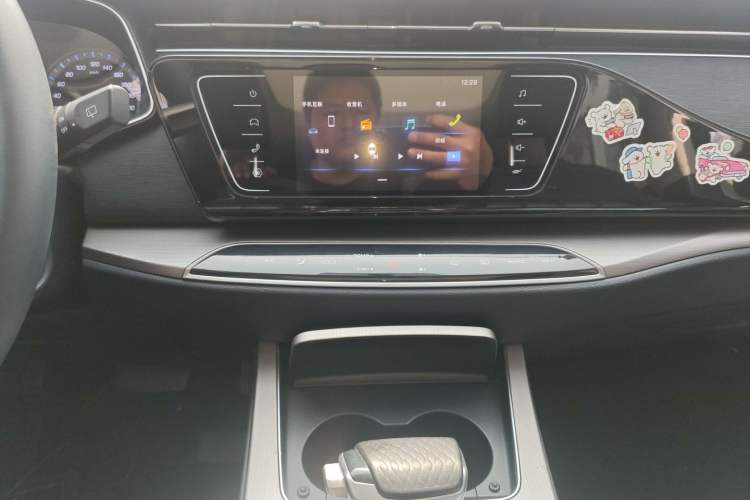 Used CHANGAN OSHAN X7 2020 1.5T Automatic Luxury Version Audio And AC Panel