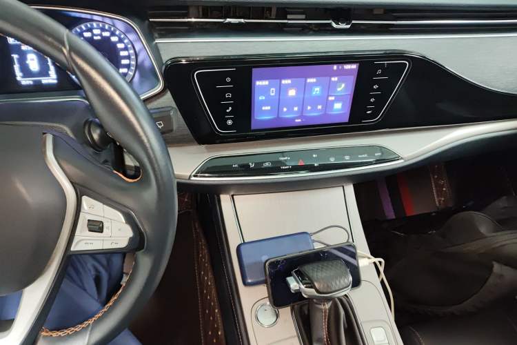 Used CHANGAN OSHAN X7 2020 1.5T Automatic Luxury Version Audio And AC Panel