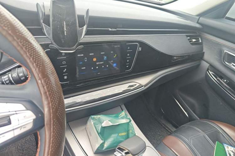 Used CHANGAN OSHAN X7 2020 1.5T Automatic Luxury Version Audio And AC Panel