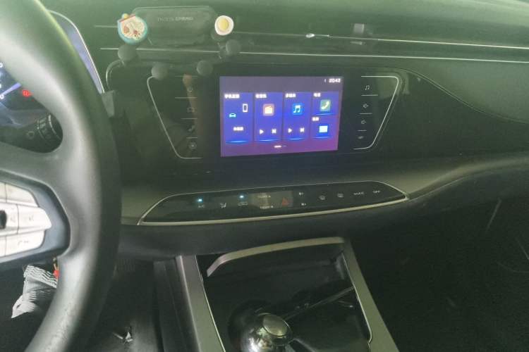 Used CHANGAN OSHAN X7 2020 1.5T Automatic Elite Edition Audio And AC Panel