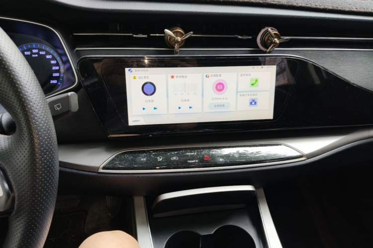 Used CHANGAN OSHAN X7 2020 1.5T Automatic Luxury Model Audio And AC Panel