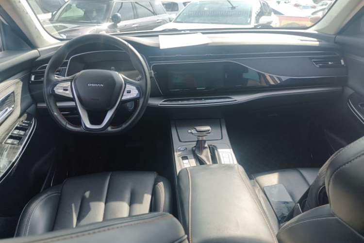 Used CHANGAN OSHAN X7 2020 1.5T Automatic Flagship Edition Center Console