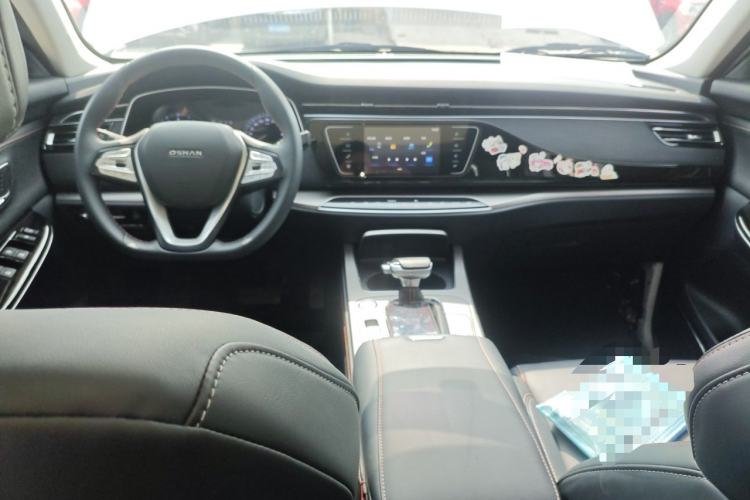 Used CHANGAN OSHAN X7 2020 1.5T Automatic Luxury Version Center Console